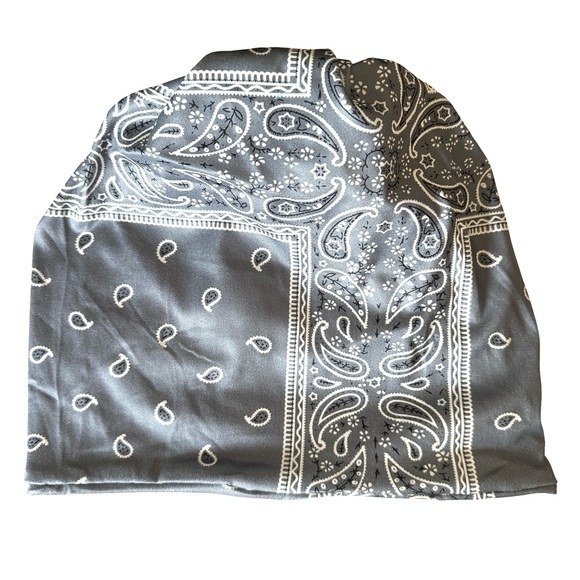 ✂️ SPRING SWEEP SALE Paisley Print Loose Fit Lined Elastic Slouchy Beanie Hat - Picture 2 of 4